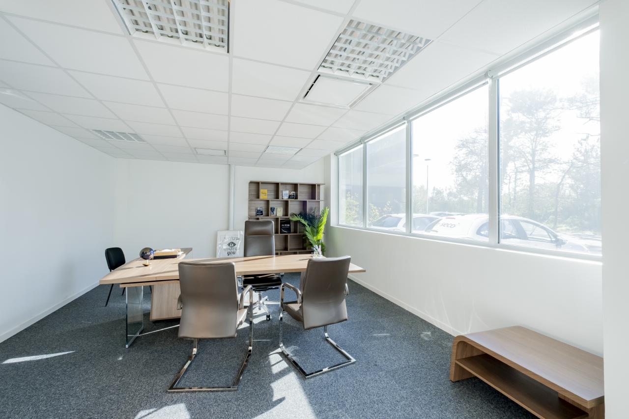 Bureau Canéjan 296m² Location bureau OLBUR2316079 10